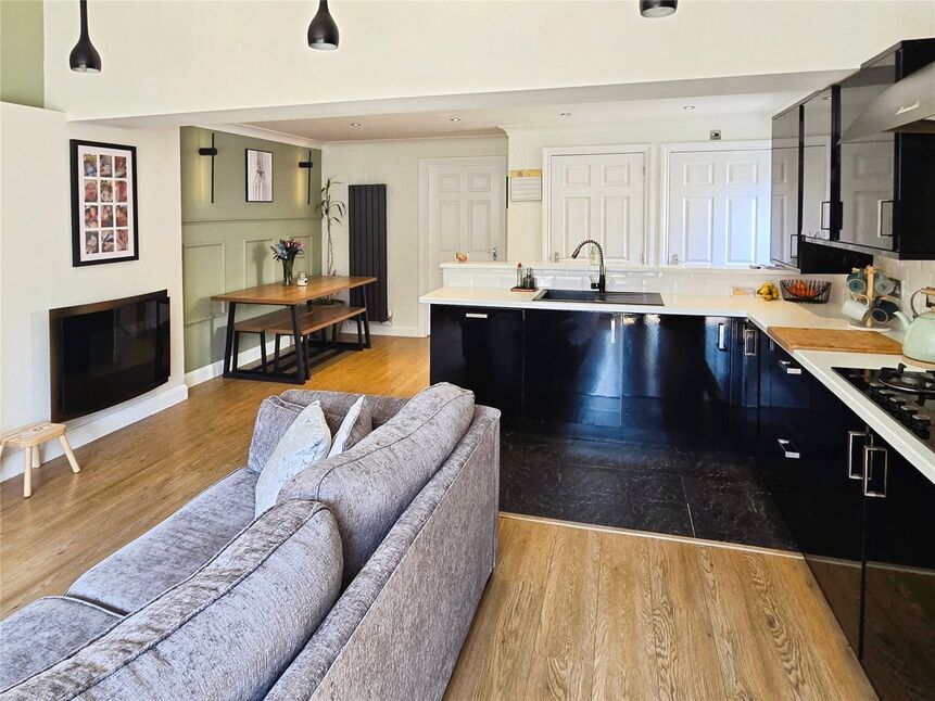 Dining Kitchen