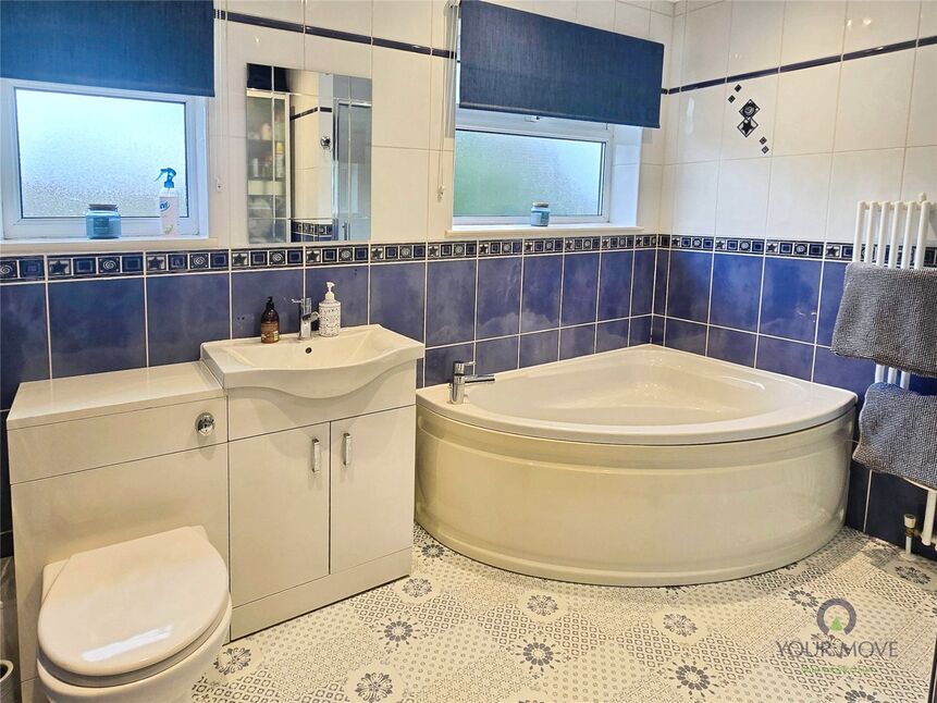 Bath / Shower Room