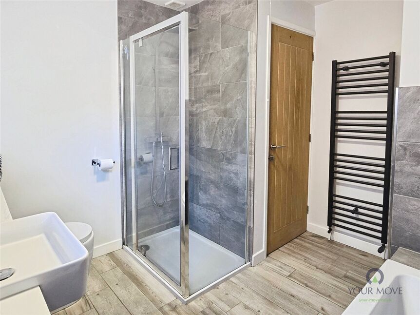 Bath / Shower Room