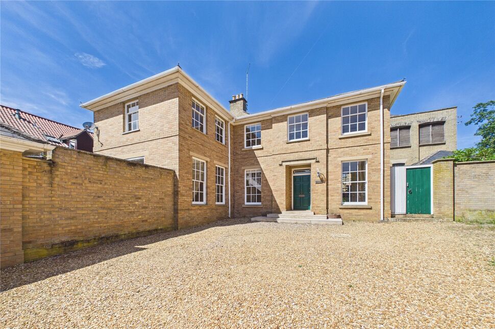 Main image of 4 bedroom House to rent, Brewery Court, Oundle, PE8