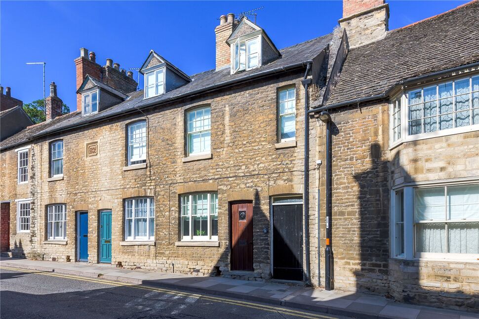 Main image of 2 bedroom Mid Terrace House to rent, North Street, Oundle, Peterborough, PE8
