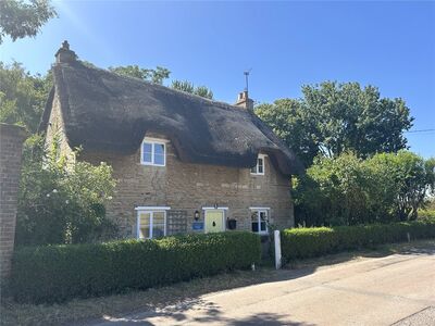 2 bedroom Detached House to rent
