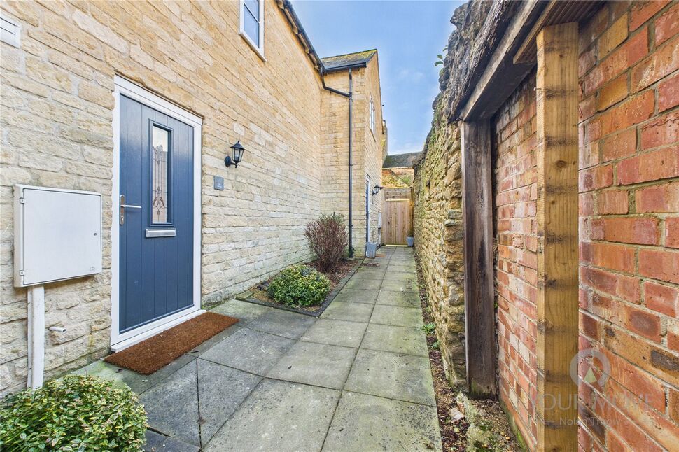 Main image of 2 bedroom House to rent, East Road, Oundle, Northamptonshire, PE8