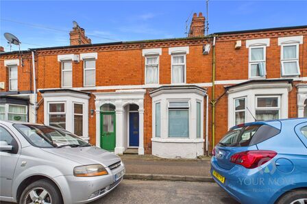 Symington Street, 3 bedroom Mid Terrace House for sale, &pound;190,000