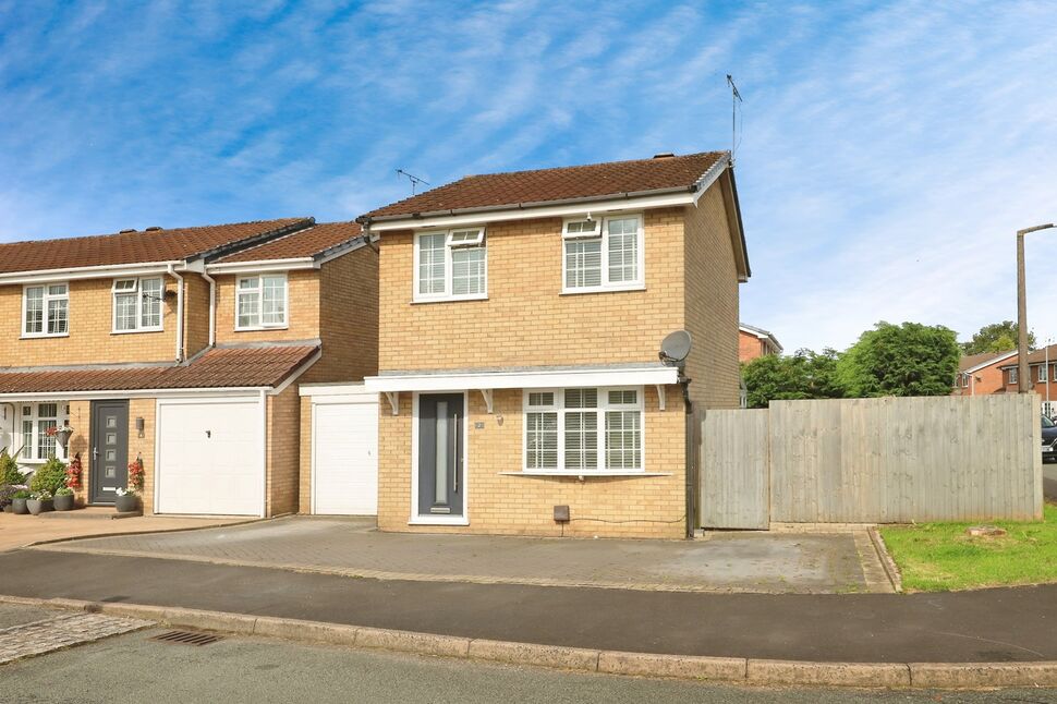 2 bedroom Detached House for sale
