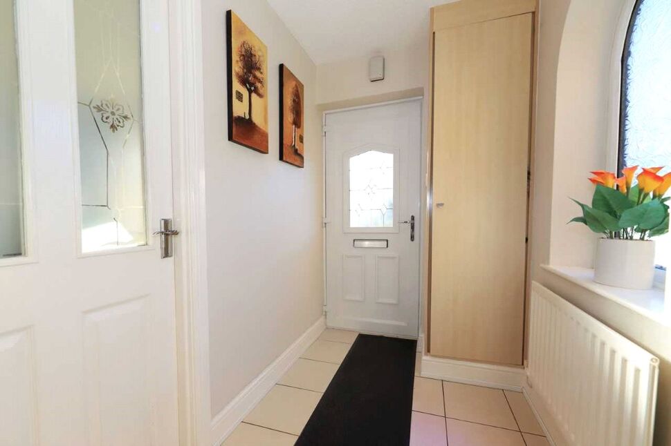 3 bedroom Detached House for sale, Shackleton Drive, Perton