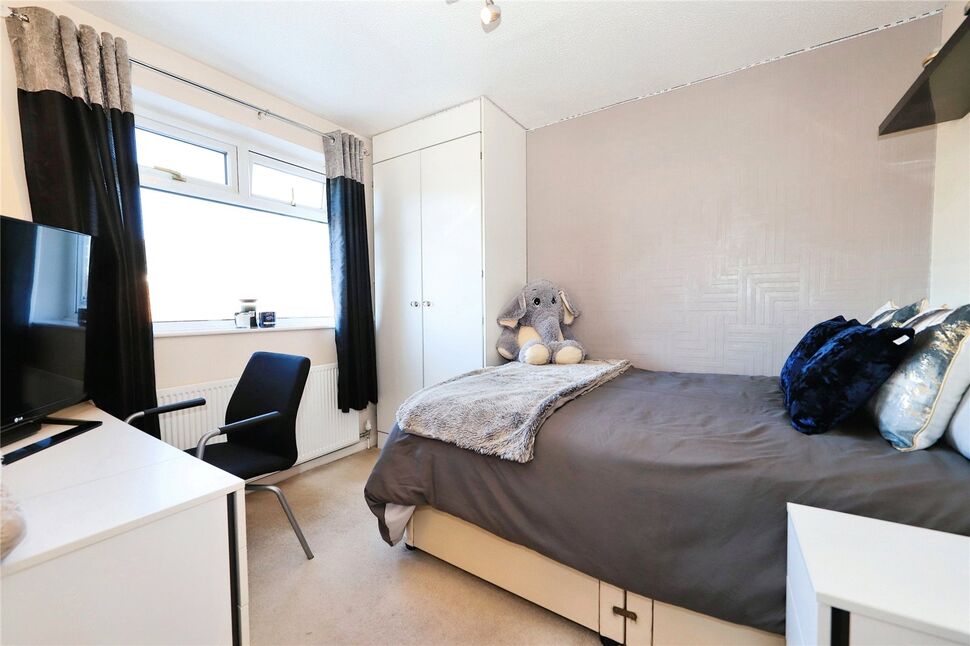 3 bedroom Detached House for sale, Shackleton Drive, Perton