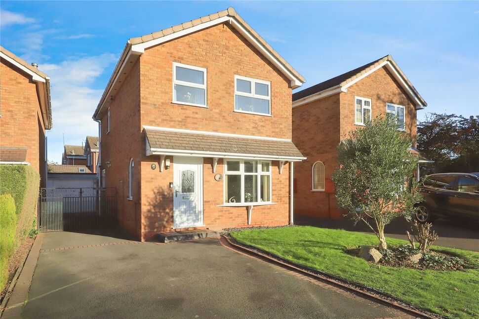 3 bedroom Detached House for sale, Shackleton Drive, Perton