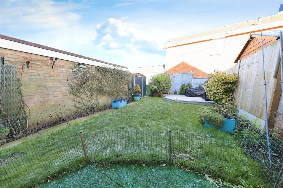 3 bedroom Detached House for sale, Shackleton Drive, Perton