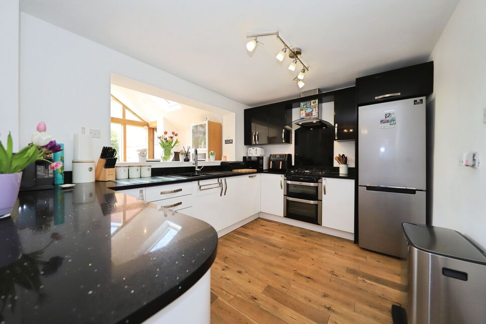 Kitchen / Diner