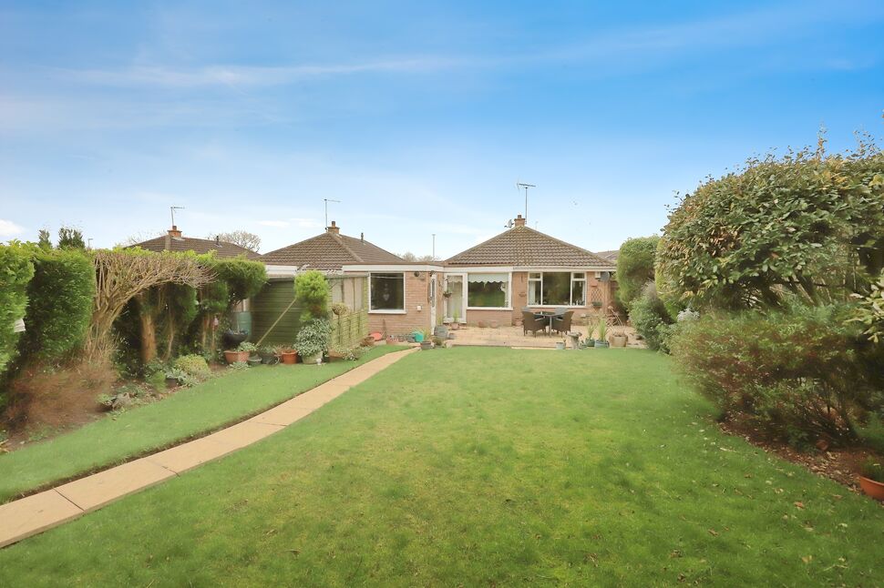 2 bedroom Detached Bungalow for sale, Mercia Drive, Perton