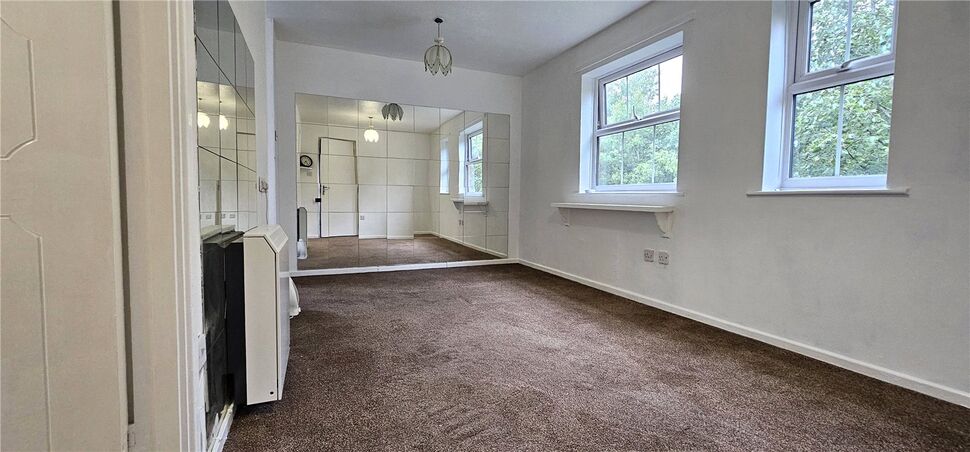 Lounge / Bedroom