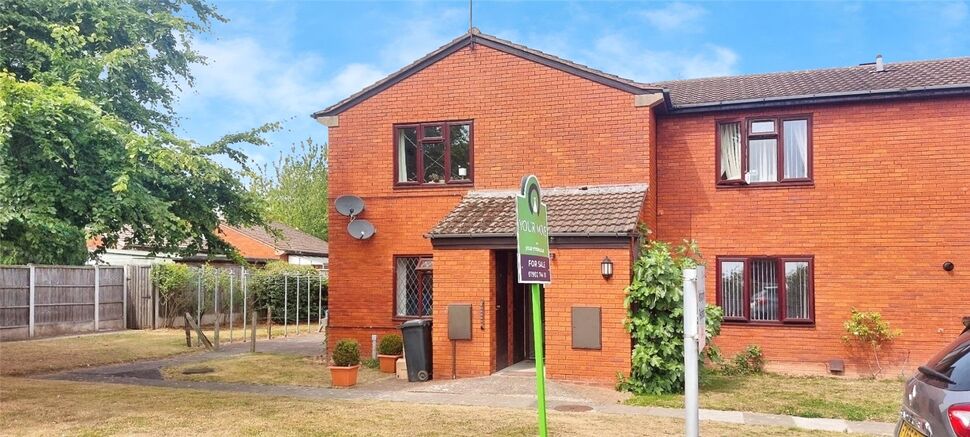 Main image of 2 bedroom Flat for sale, Waveney Avenue, Perton, Staffordshire, WV6