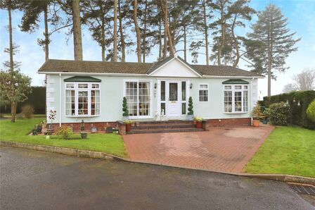 Holyhead Road, 2 bedroom Detached Property for sale, £230,000