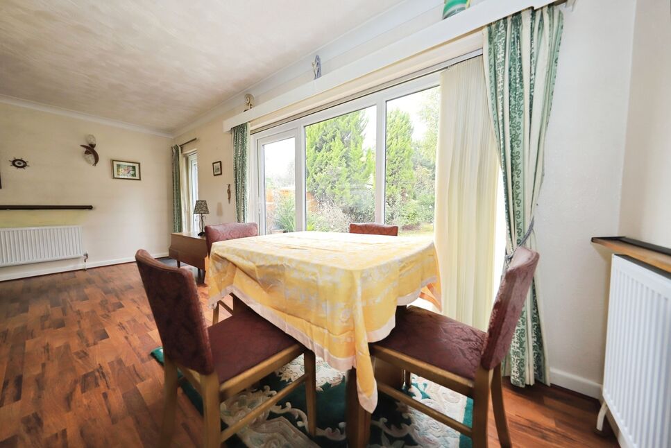 Lounge / Dining Room