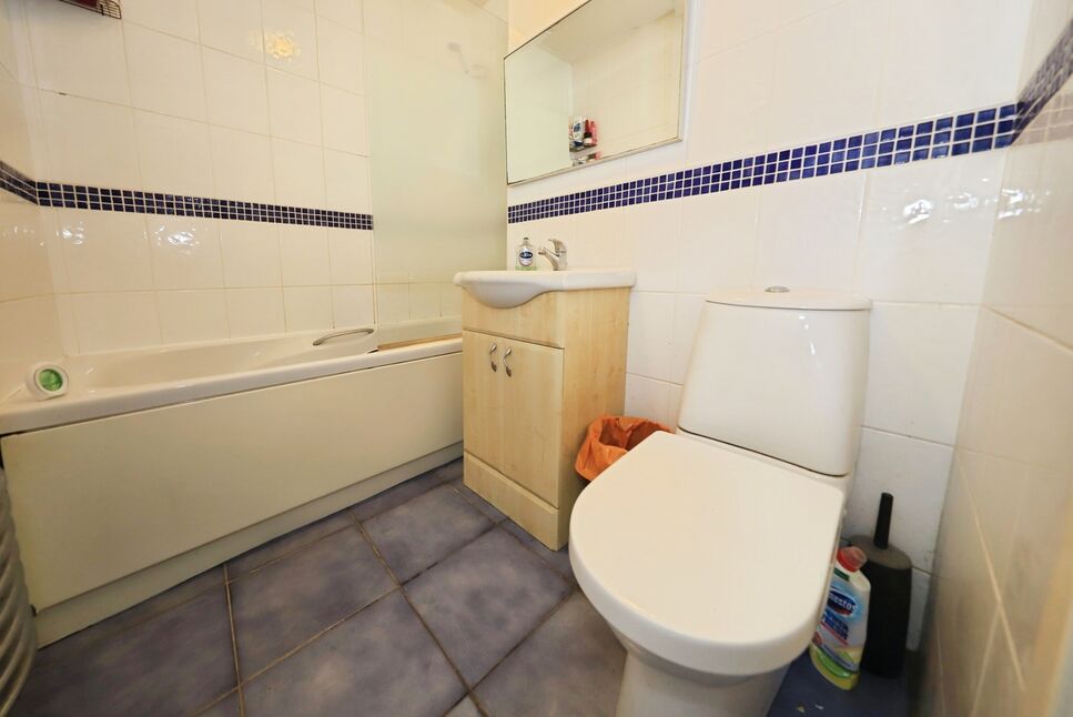 Bathroom WC