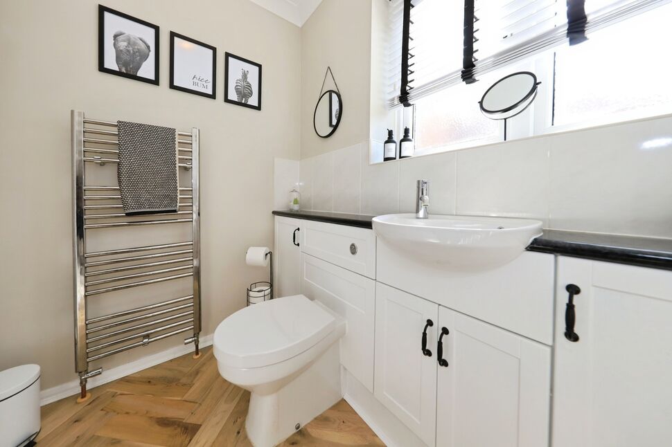 Cloakroom WC