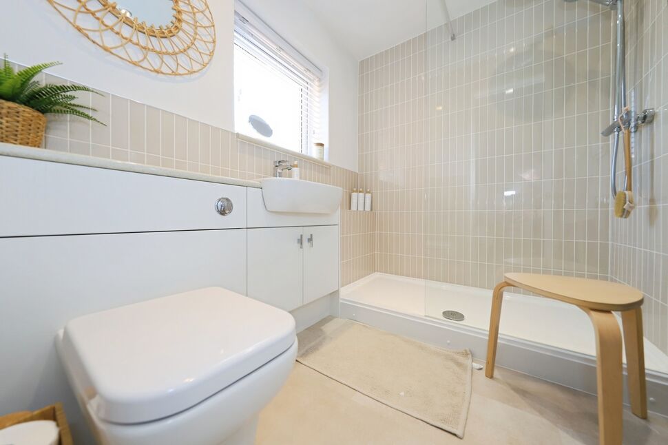 En-Suite Shower Room WC