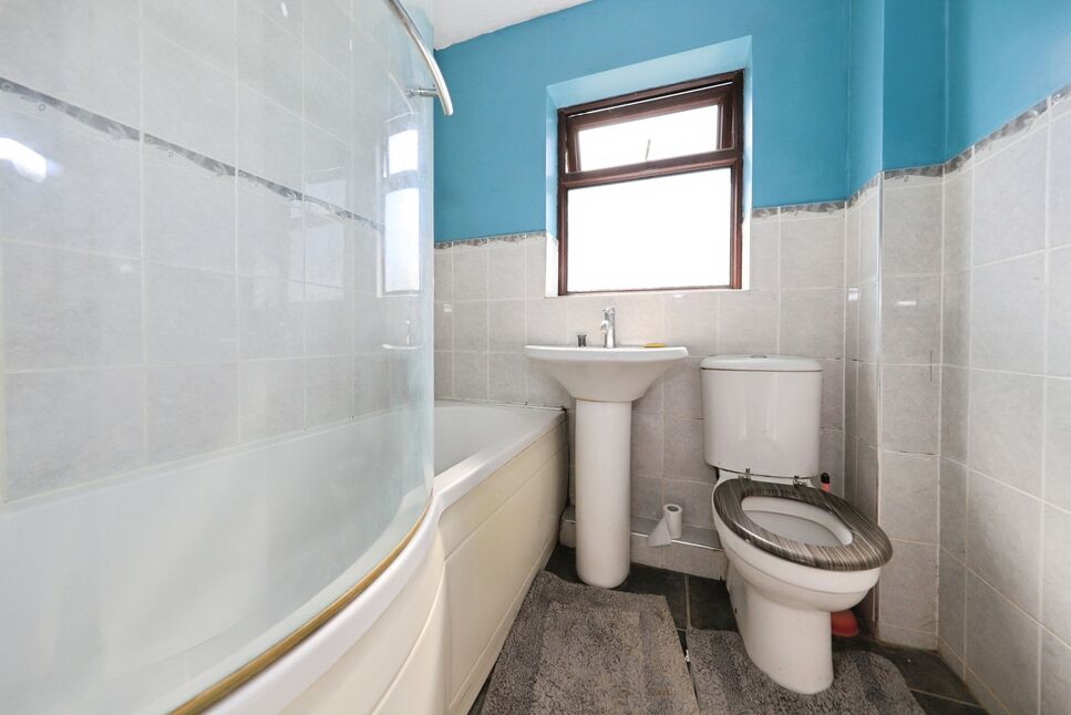 Bathroom WC