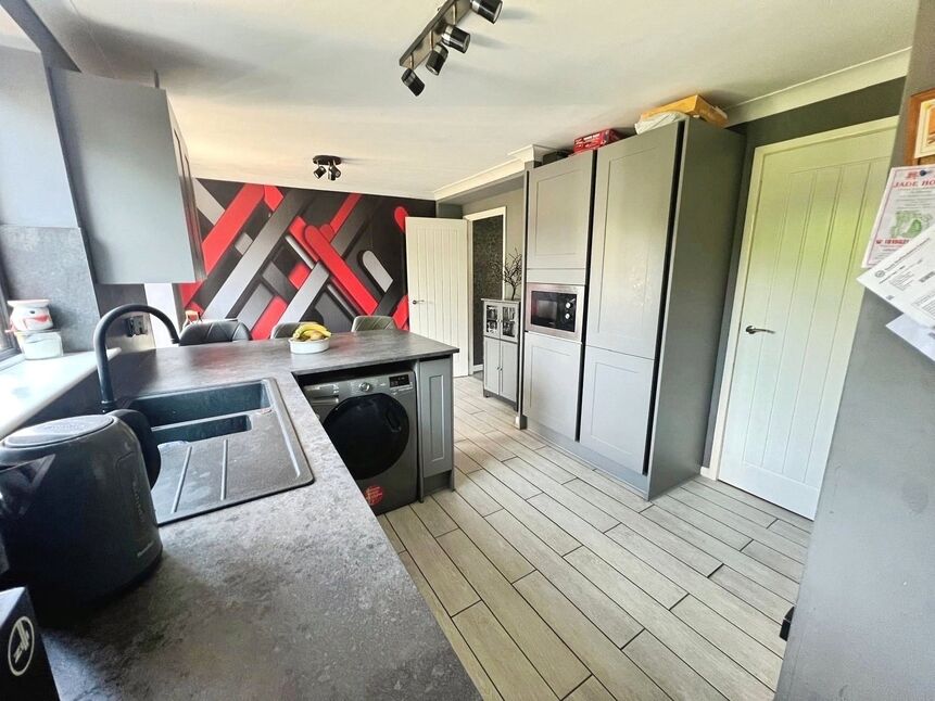 Kitchen / Diner