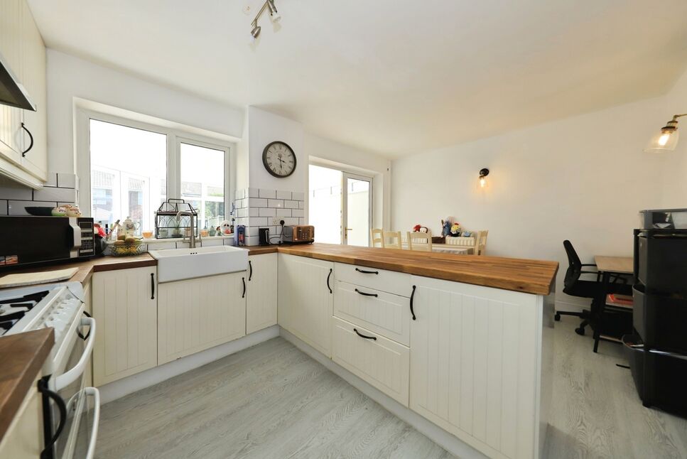 Kitchen / Diner