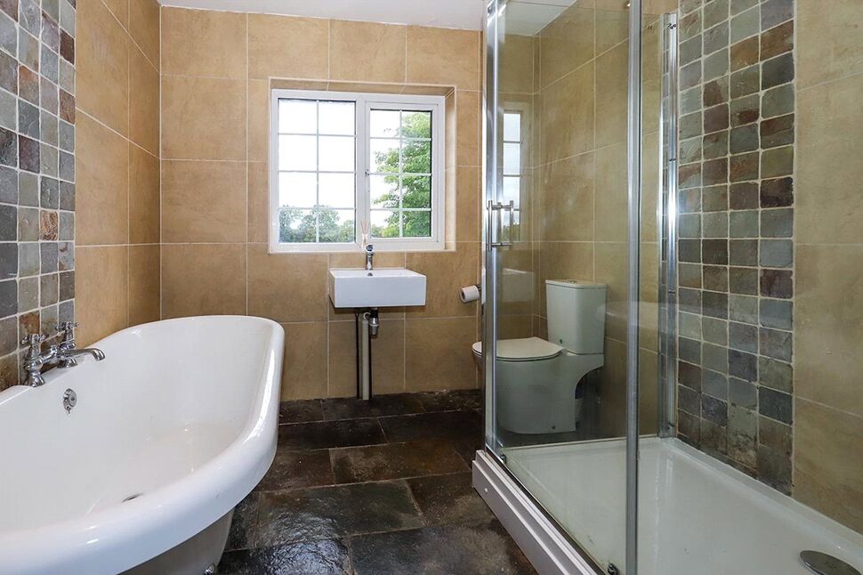 En-Suite Bathroom WC
