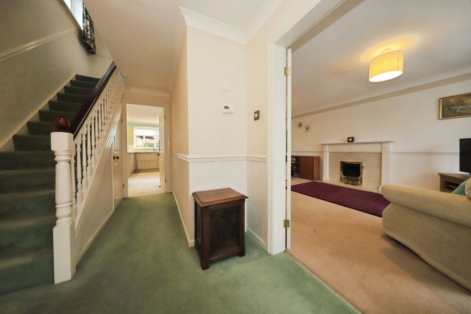 Thru Hallway