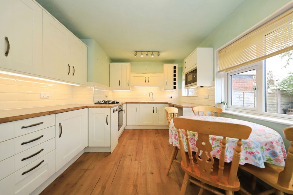 Kitchen / Diner