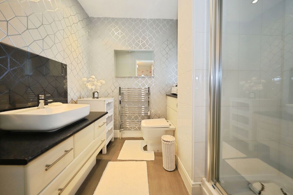 En-Suite Shower Room WC