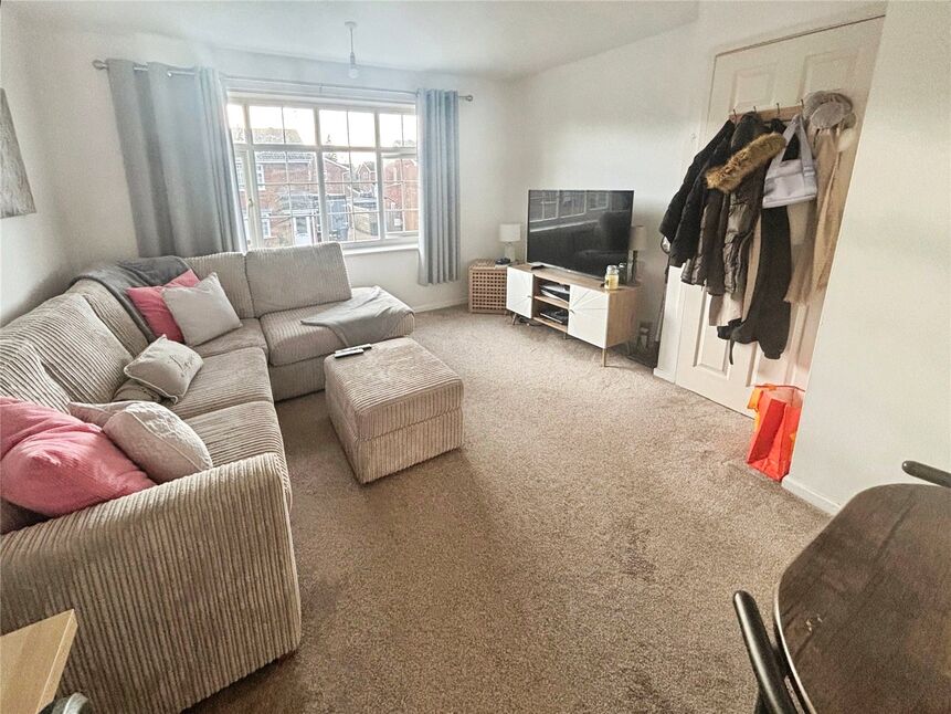 Lounge / Dining Room