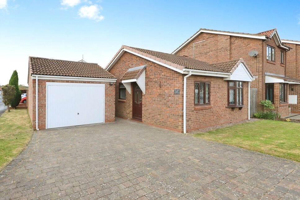 Main image of 2 bedroom Detached Bungalow for sale, Severn Drive, Perton Wolverhampton, Staffordshire, WV6