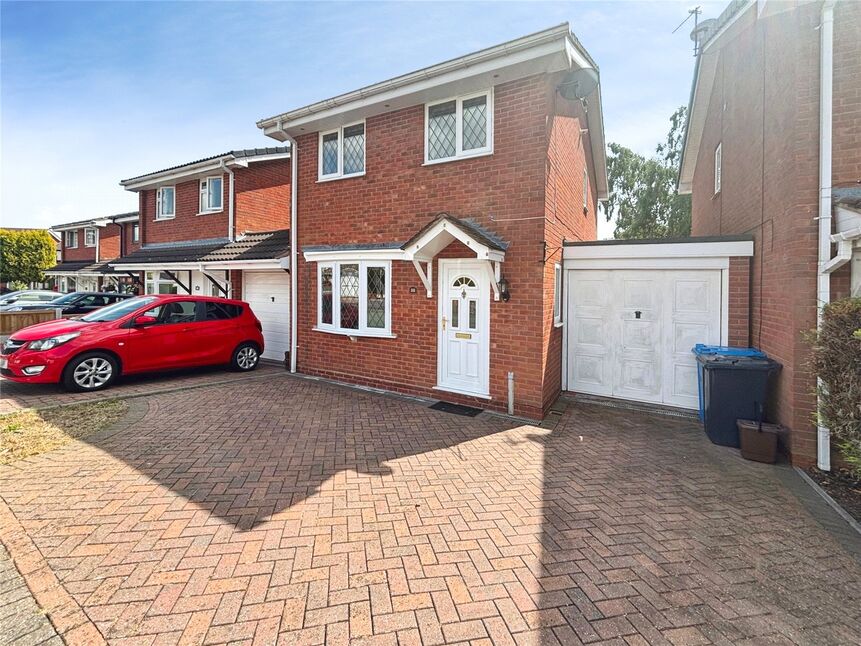 Main image of 3 bedroom Link Detached House for sale, St. Andrews Drive, Perton, Staffordshire, WV6