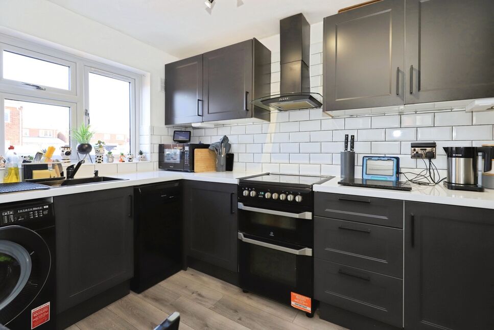 Fitted Kitchen