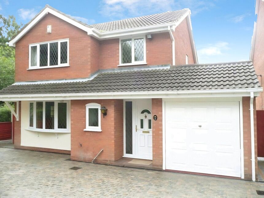 4 bedroom Detached House for sale