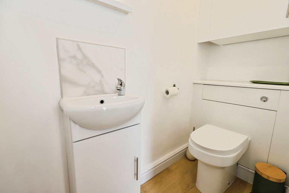 Cloakroom WC