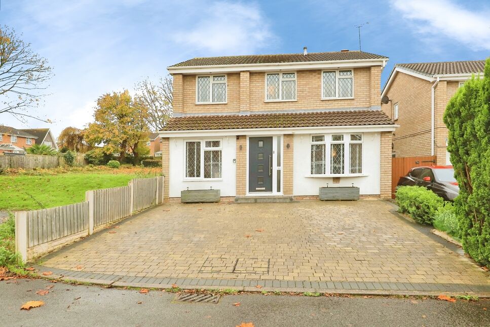 Main image of 4 bedroom Detached House to rent, Naseby Road, Wolverhampton, Staffordshire, WV6