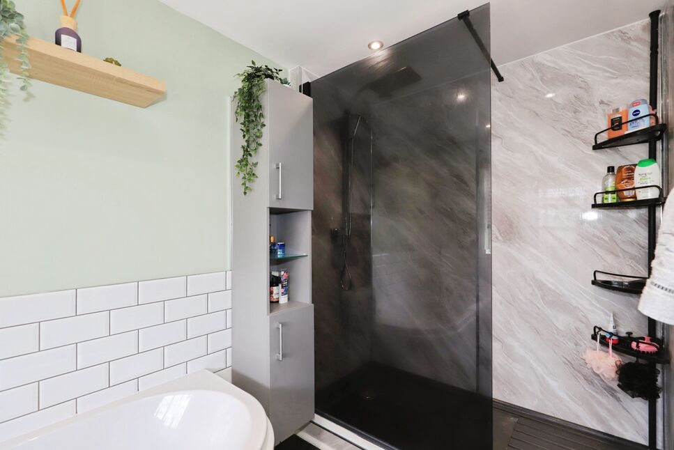 Bathroom / Shower Room
