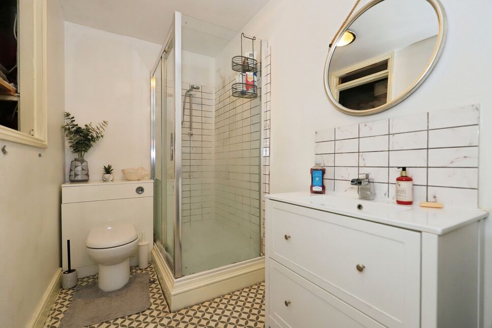 Main Bathroom