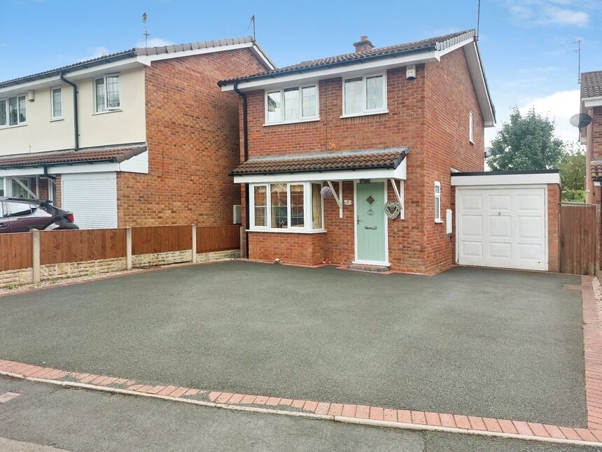 Main image of 3 bedroom Detached House for sale, Collett Road, Perton, Staffordshire, WV6