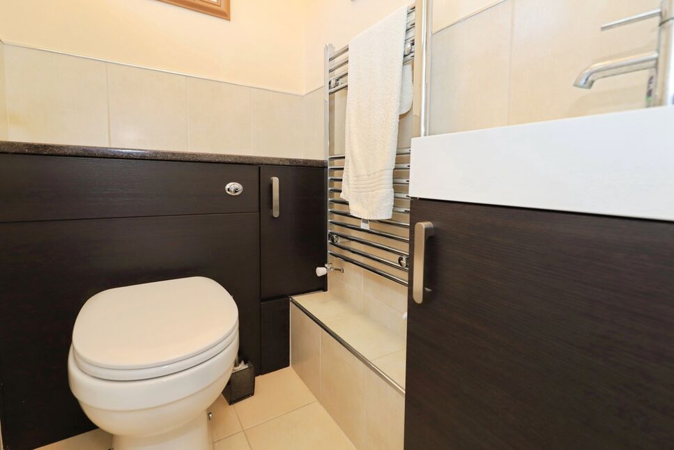 Cloakroom WC
