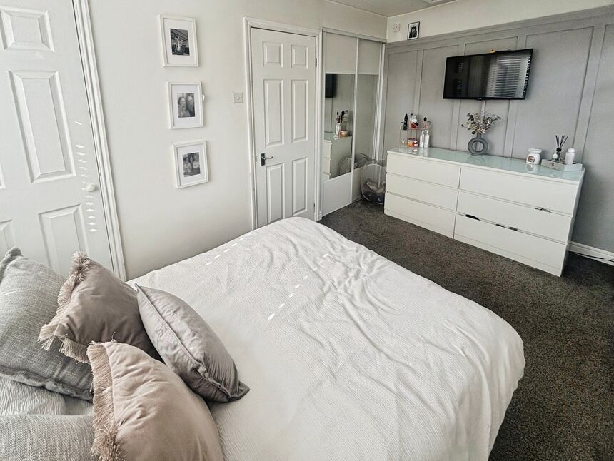 Double Bedroom