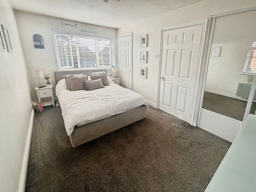 Double Bedroom