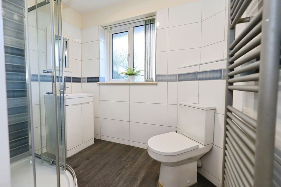 Shower Room WC