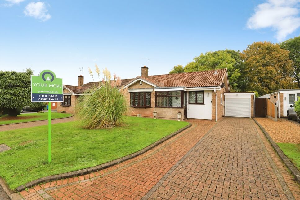 2 bedroom Detached Bungalow for sale
