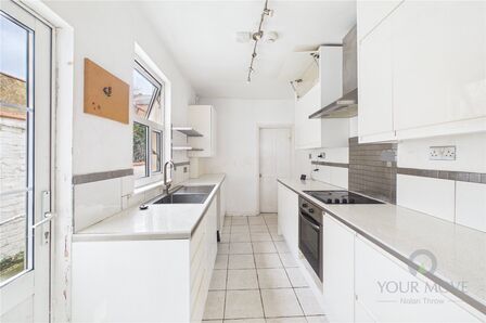 Edith Street, 3 bedroom Mid Terrace House to rent, &pound;1,150 pcm
