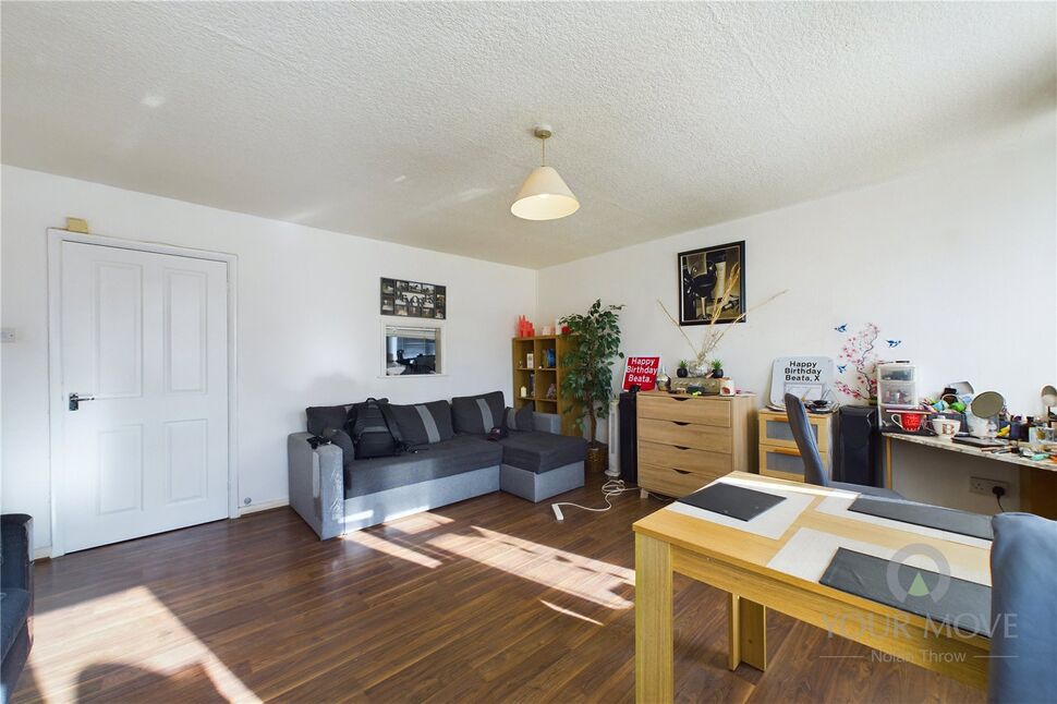 Main image of 2 bedroom Flat for sale, Lutterworth Road, Abington, Northampton, NN1