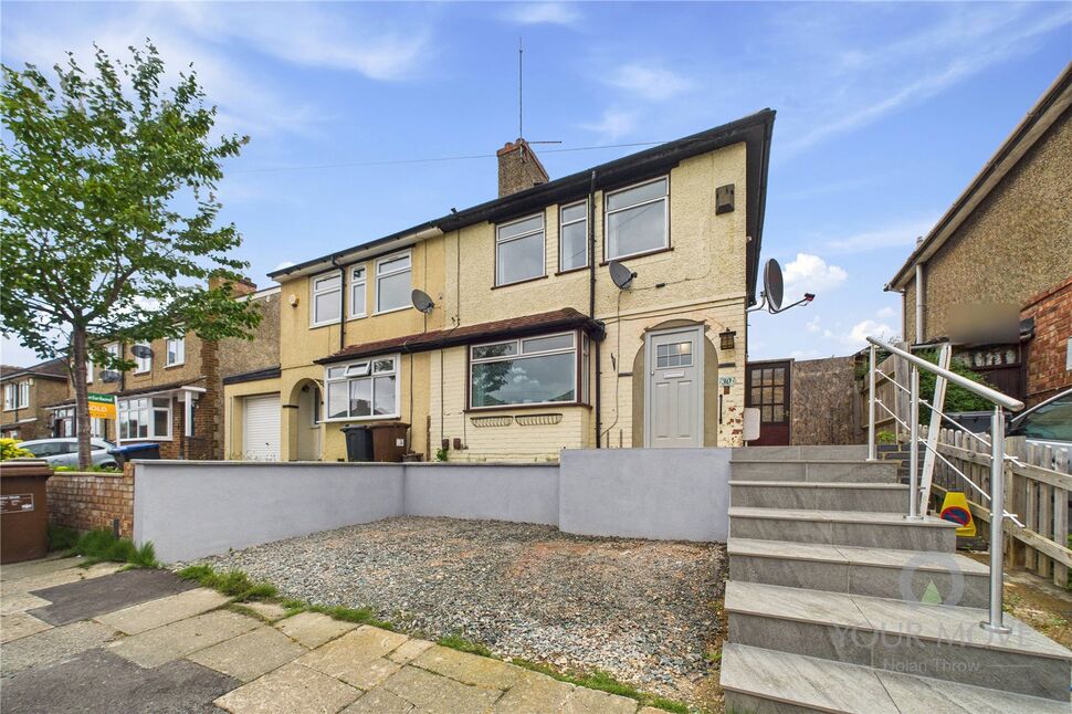 Main image of 3 bedroom Semi Detached House for sale, Fullingdale Road, The Headlands, Northampton, Northamptonshire, NN3