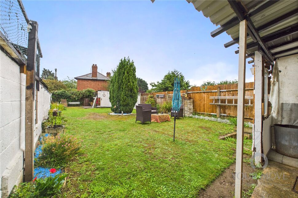 Main image of 3 bedroom Mid Terrace House for sale, Lindsay Terrace, Northampton, Northamptonshire, NN3