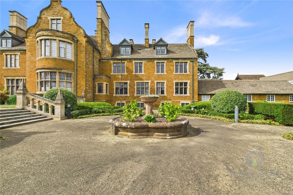 Main image of 1 bedroom Flat for sale, Woolston Close, Spinney Hill, Northampton, Northamptonshire, NN3