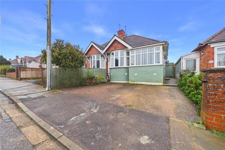 2 bedroom Semi Detached Bungalow for sale